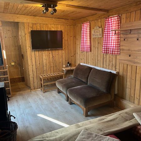 Inn-Side Adventure Cabins Haiming Dış mekan fotoğraf
