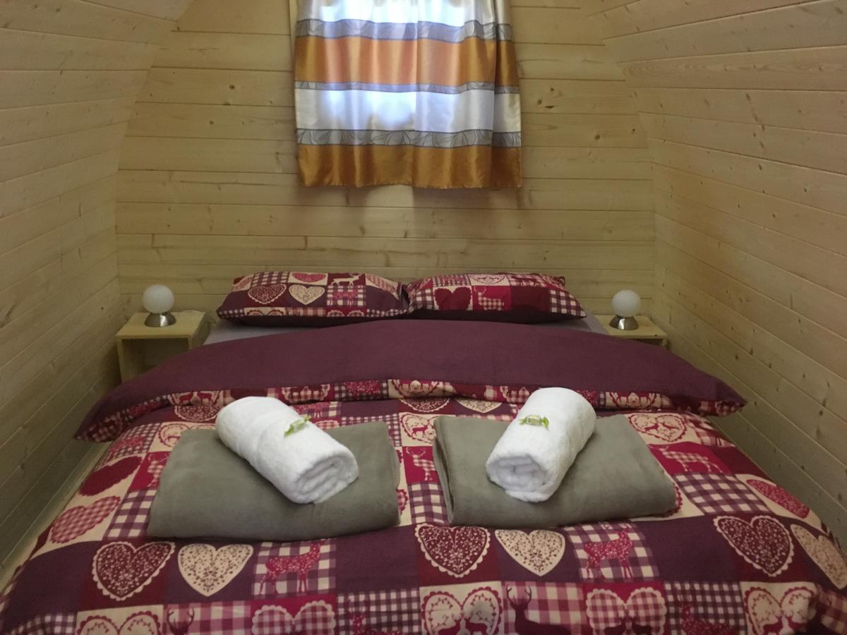 Inn-Side Adventure Cabins Haiming Dış mekan fotoğraf