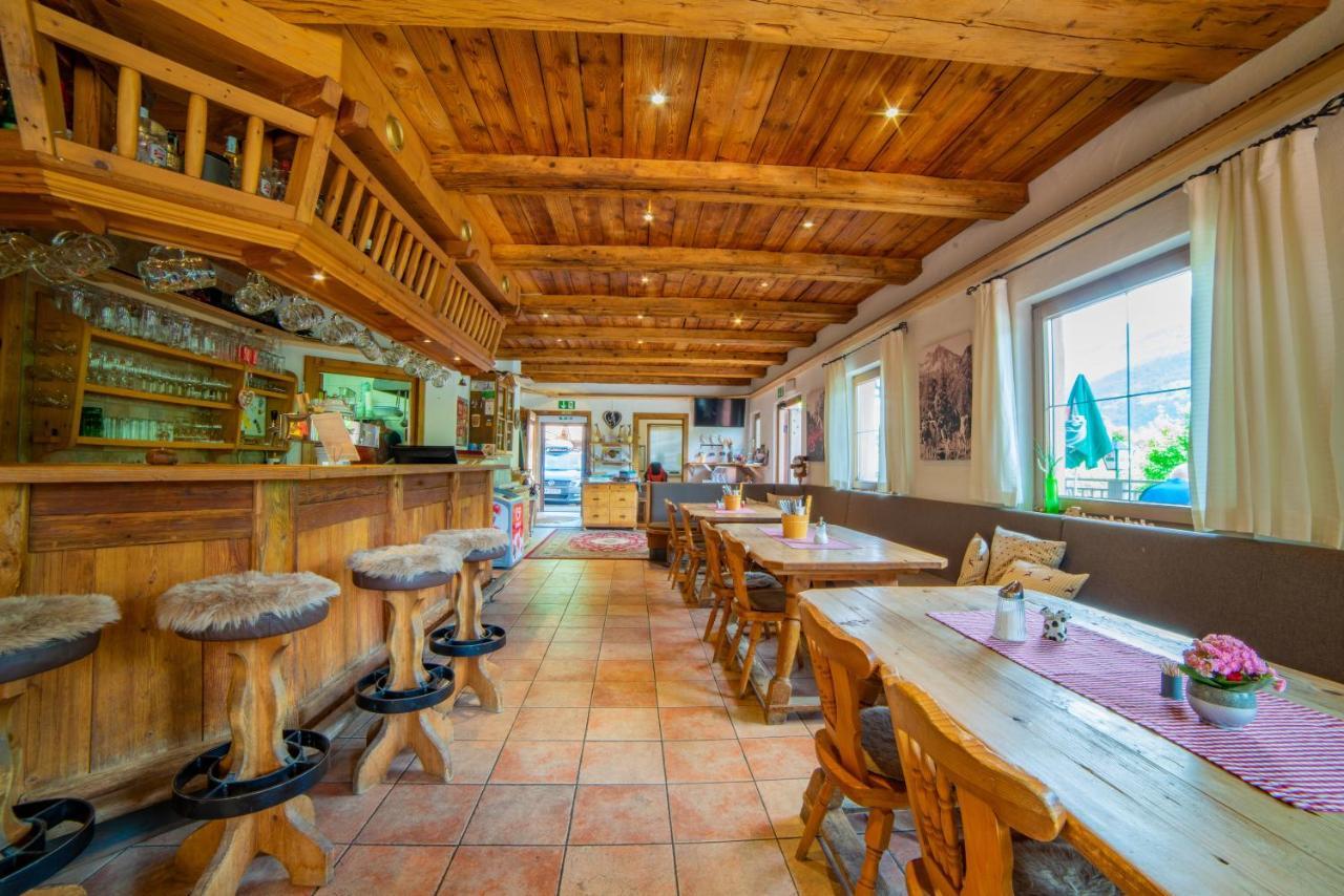 Inn-Side Adventure Cabins Haiming Dış mekan fotoğraf
